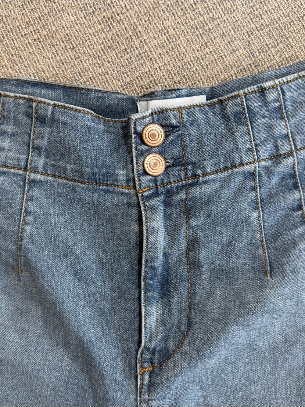 Star Jean Shorts - Picture 5 of 6